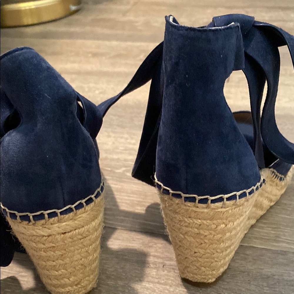Vince Camuto Women's Navy Espadrille Sandals Ankle Ties women’s size 6M - Picture 5 of 6